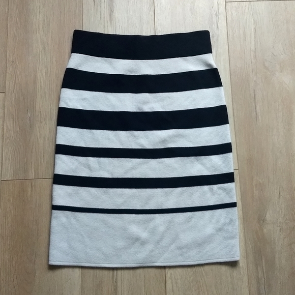 Knit Pencil Skirt - Picture 1 of 2